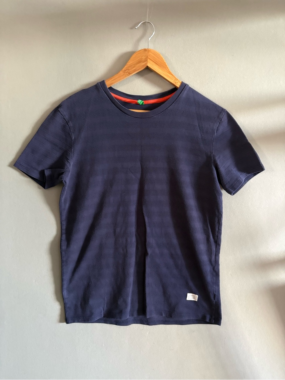 United Colors Of Benetton T-shirt Size Medium Men Navy Cotton